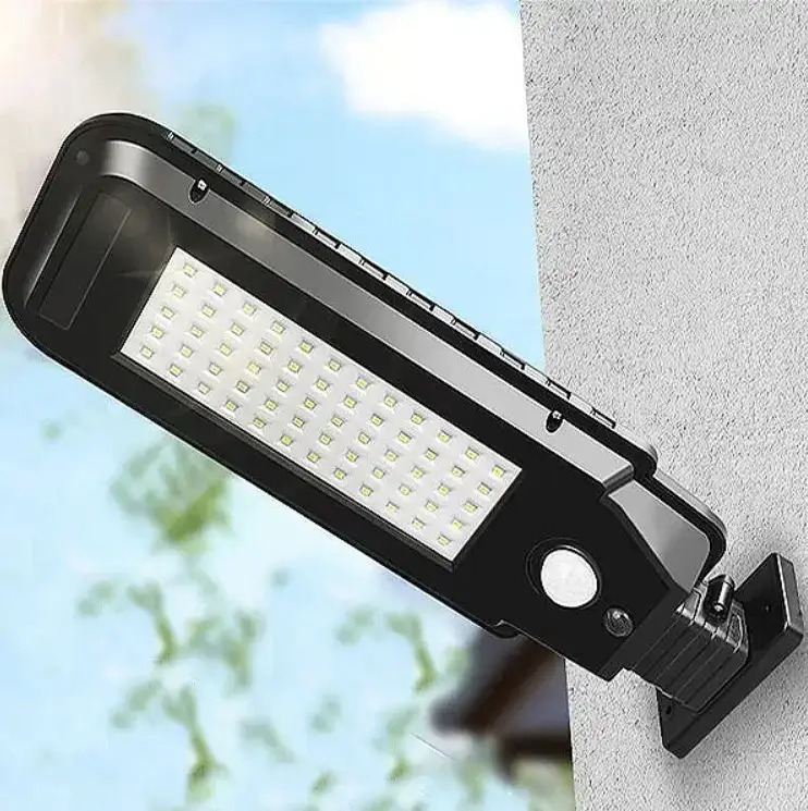 Вуличний світлодіодний світильник Solar Motion Sensor Light / Ліхтар на сонячній батареї з датчиком руху IP65 4000 mAh