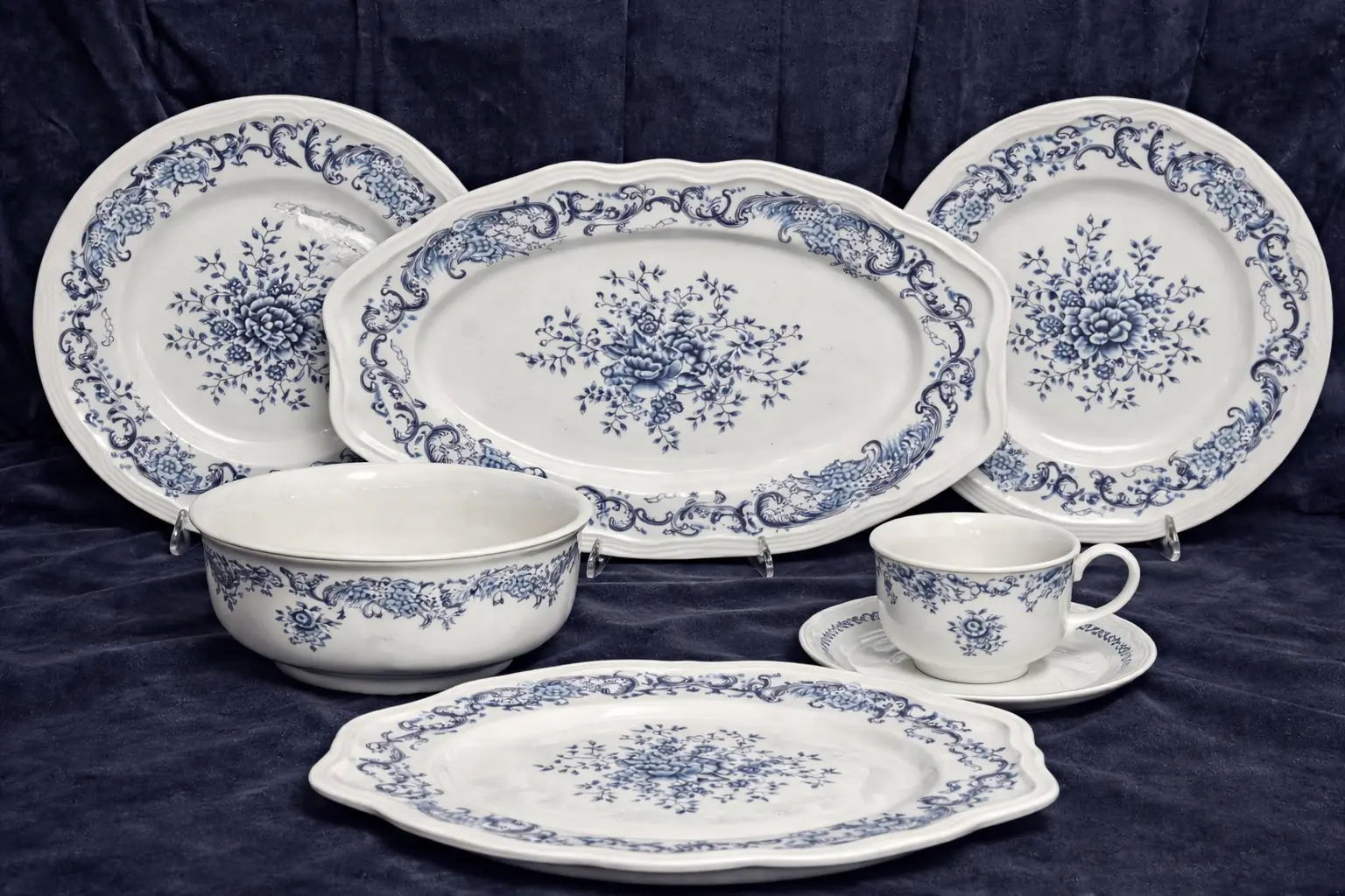 Столовий сервіз на 6 персон 33 предмети RG 1120